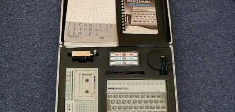 Timex Sinclair 1500 – wersja walizkowa (case)